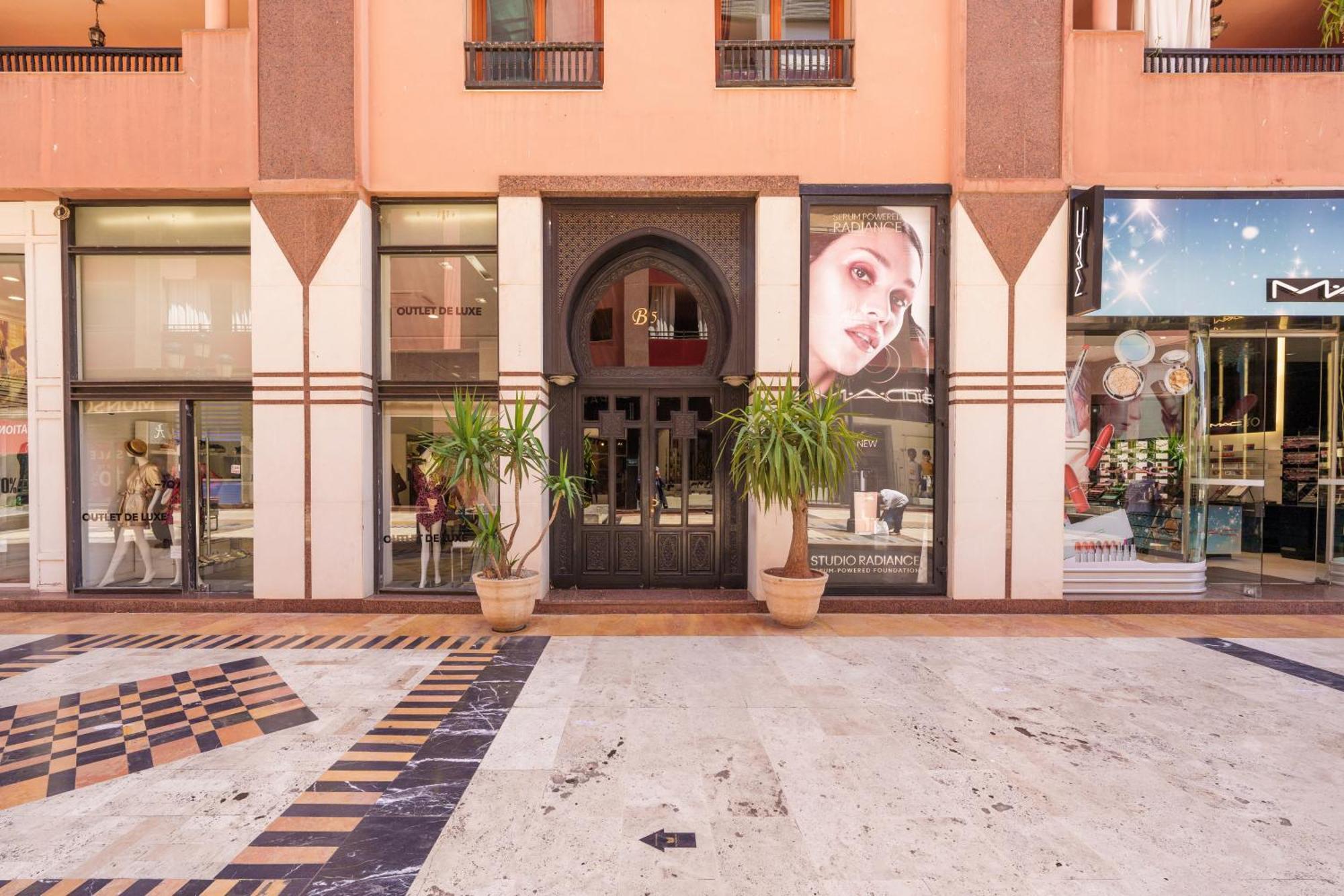 Appartement Chic Gueliz Plaza Avec Vue Marrakesh Exterior foto